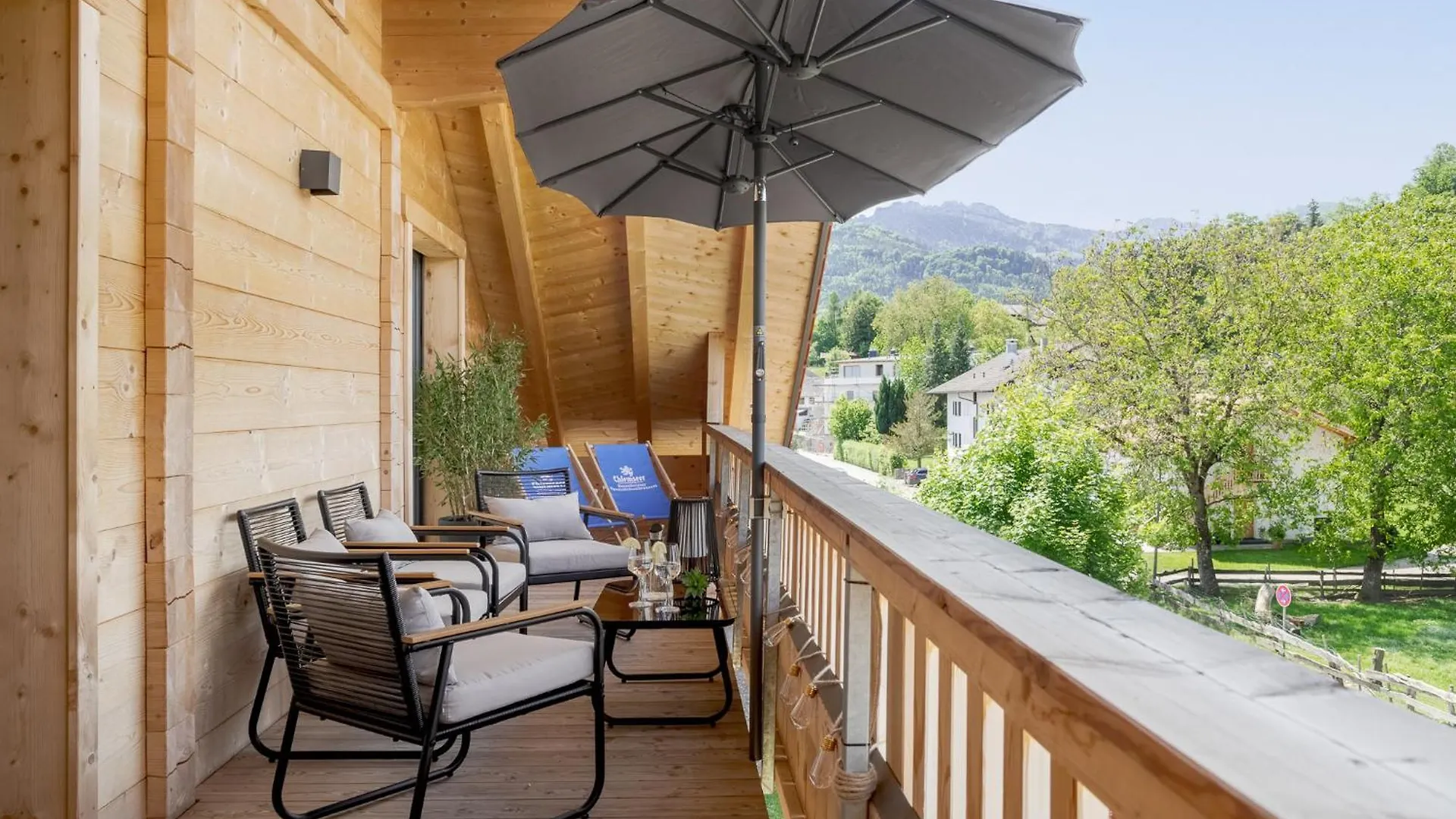 Fenjoy: Ferienapartment Mit Bergblick / Balkon / Bbq Bernau am Chiemsee Germany